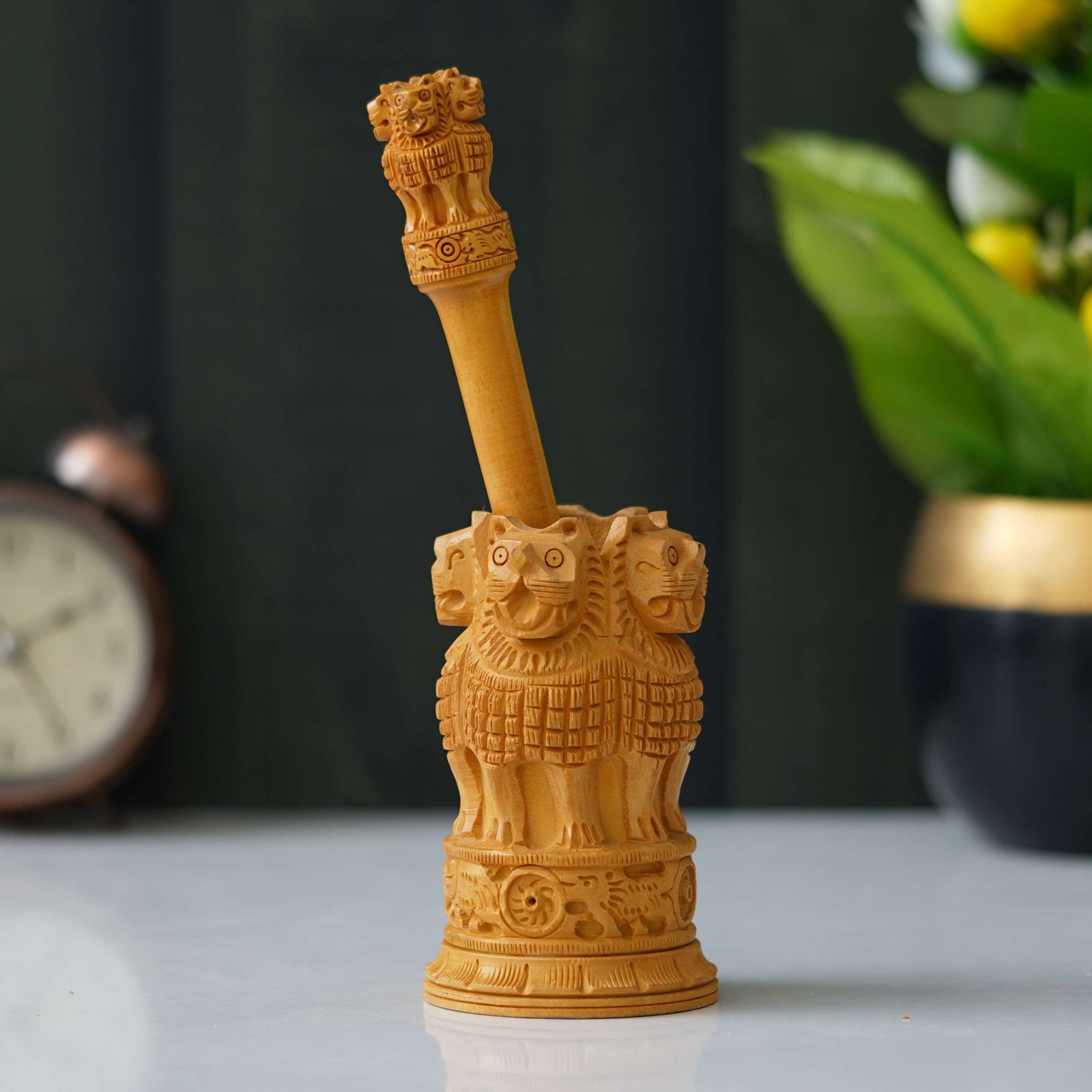 Handcrafted Wooden Ashoka Pillar Replica: Symbol of Indian Heritage - Image 4